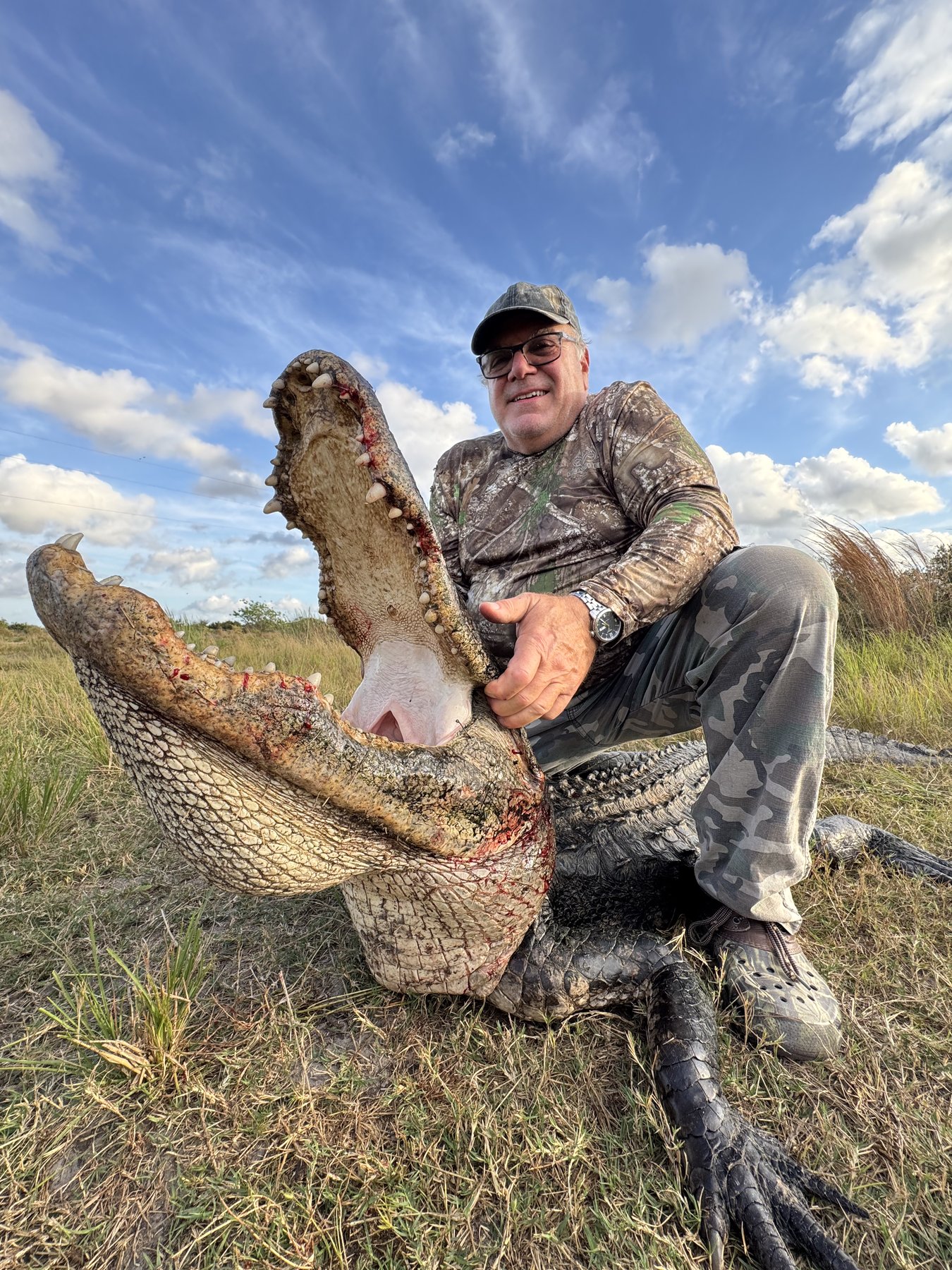 Trophy alligator hunt DeSoto County Florida